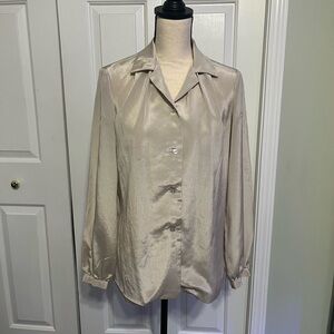 Vintage 70s 80s Taupe Grey Shiny Lightweight Blouse